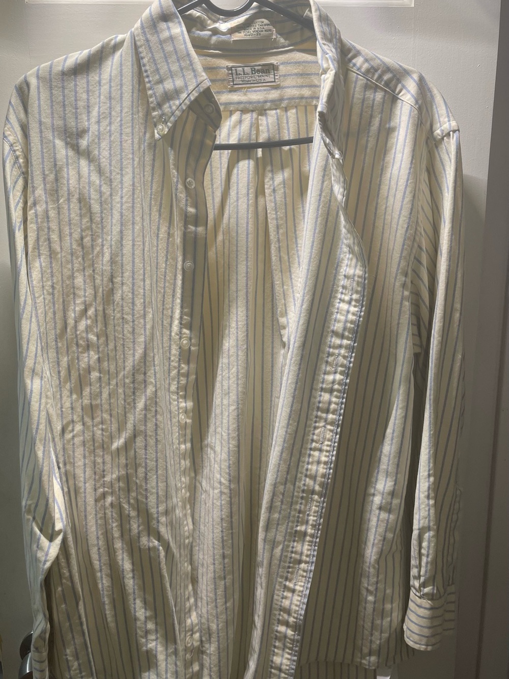 L.L. Bean Men's Cream Shirt with Blue Pinstripes